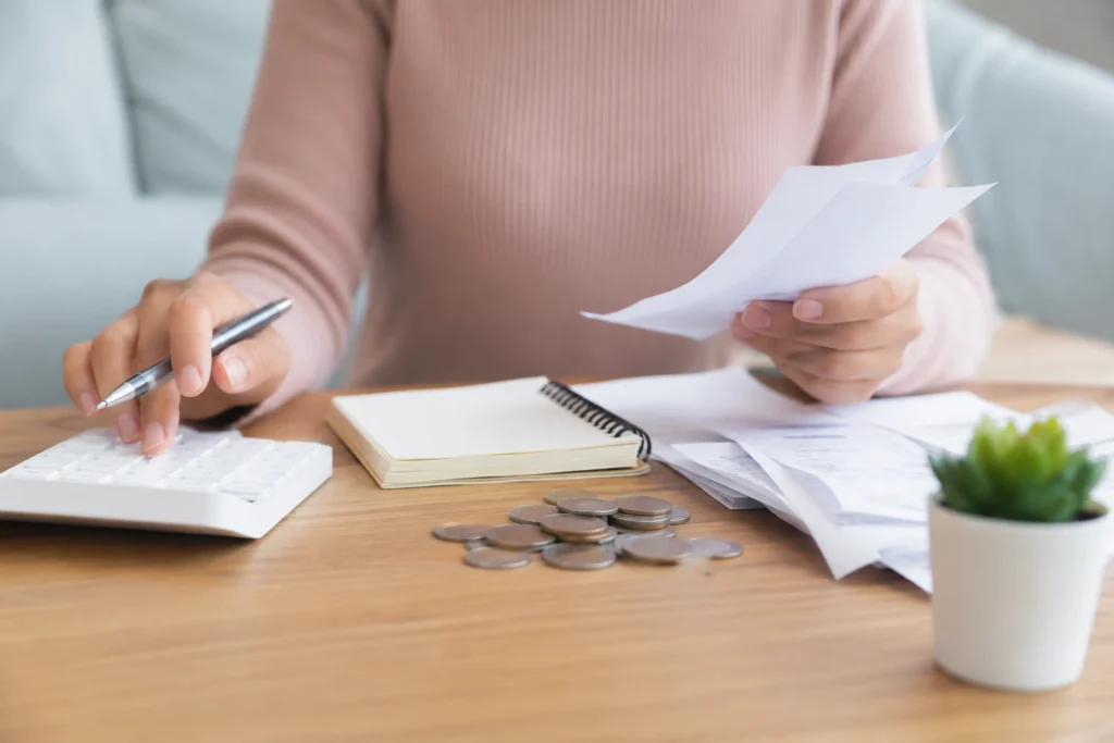Como sair das dívidas sem comprometer o orçamento